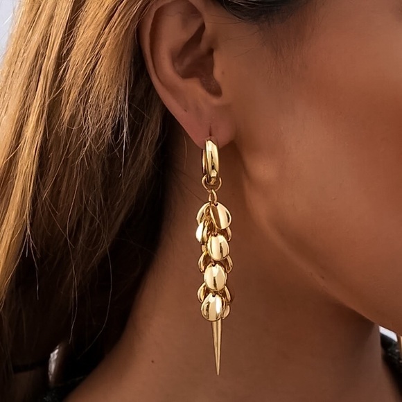 🔵𝟲𝟱%𝗢𝗙𝗙 𝗯𝘂𝗻𝗱𝗹𝗲𝘀 𝟯+🔵 NEW Long Tassel Gold Floral Drop Earrings - Picture 1 of 10